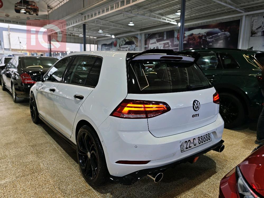 فولكسفاغن جولف